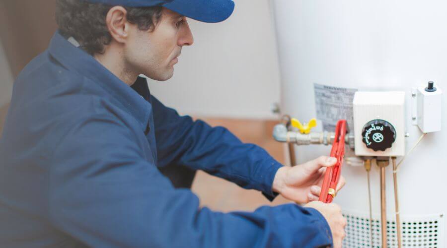 Expert burst pipe repair services in La Fontaine, IN